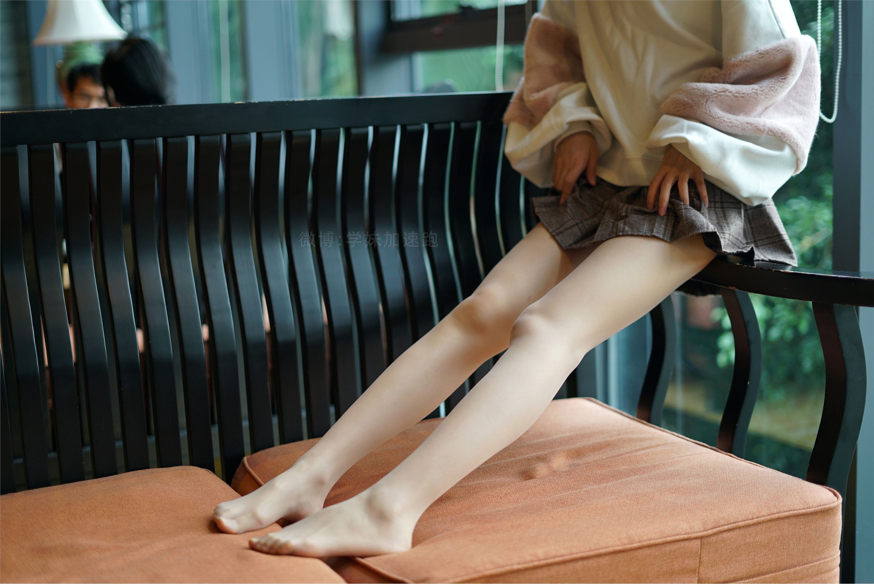 学妹加速跑 XM101《35码の美-腿腿》